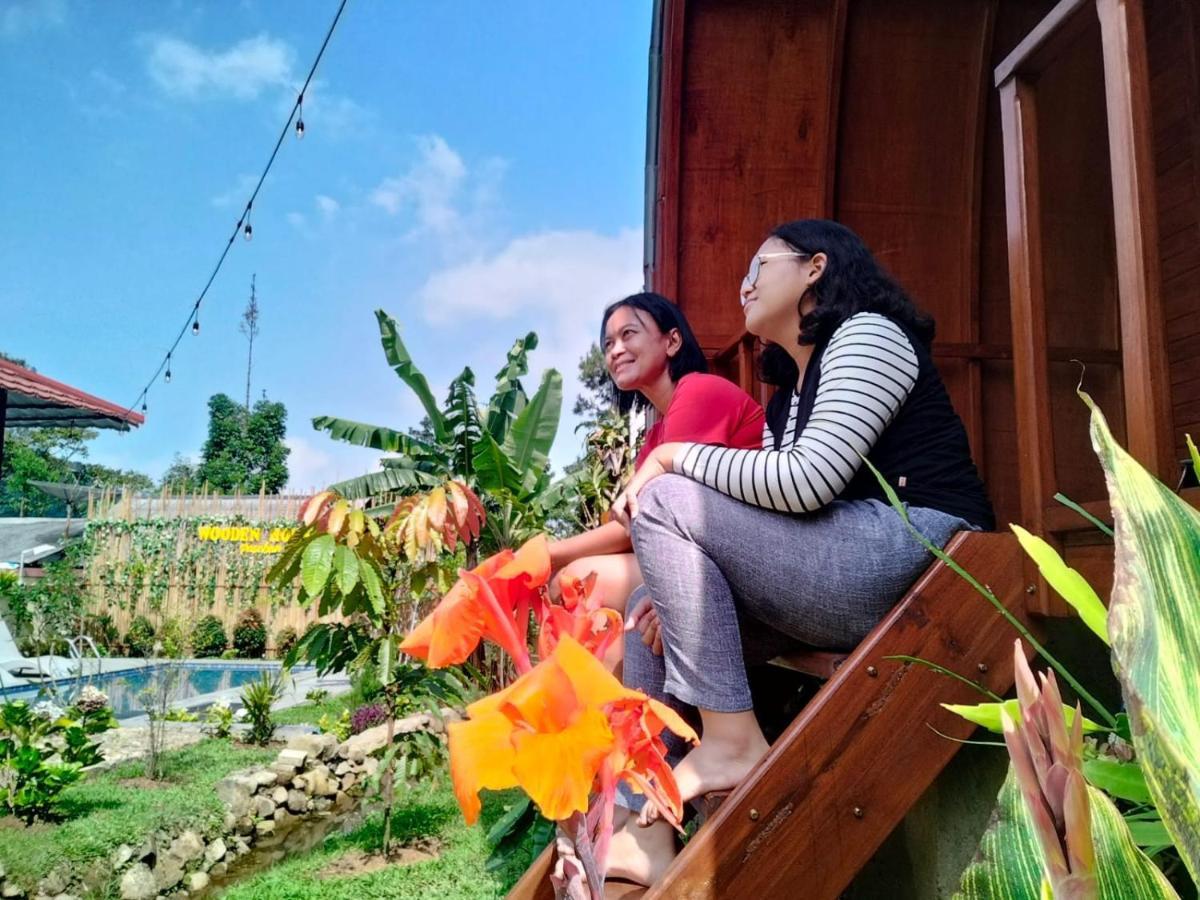 Wooden House Paseban Villa Bogor Dış mekan fotoğraf