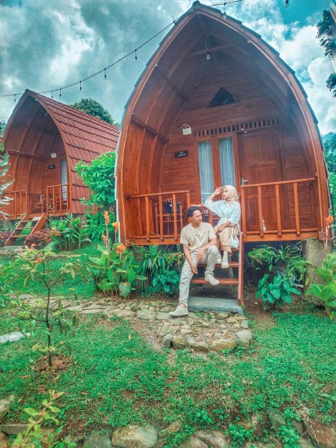 Wooden House Paseban Villa Bogor Dış mekan fotoğraf