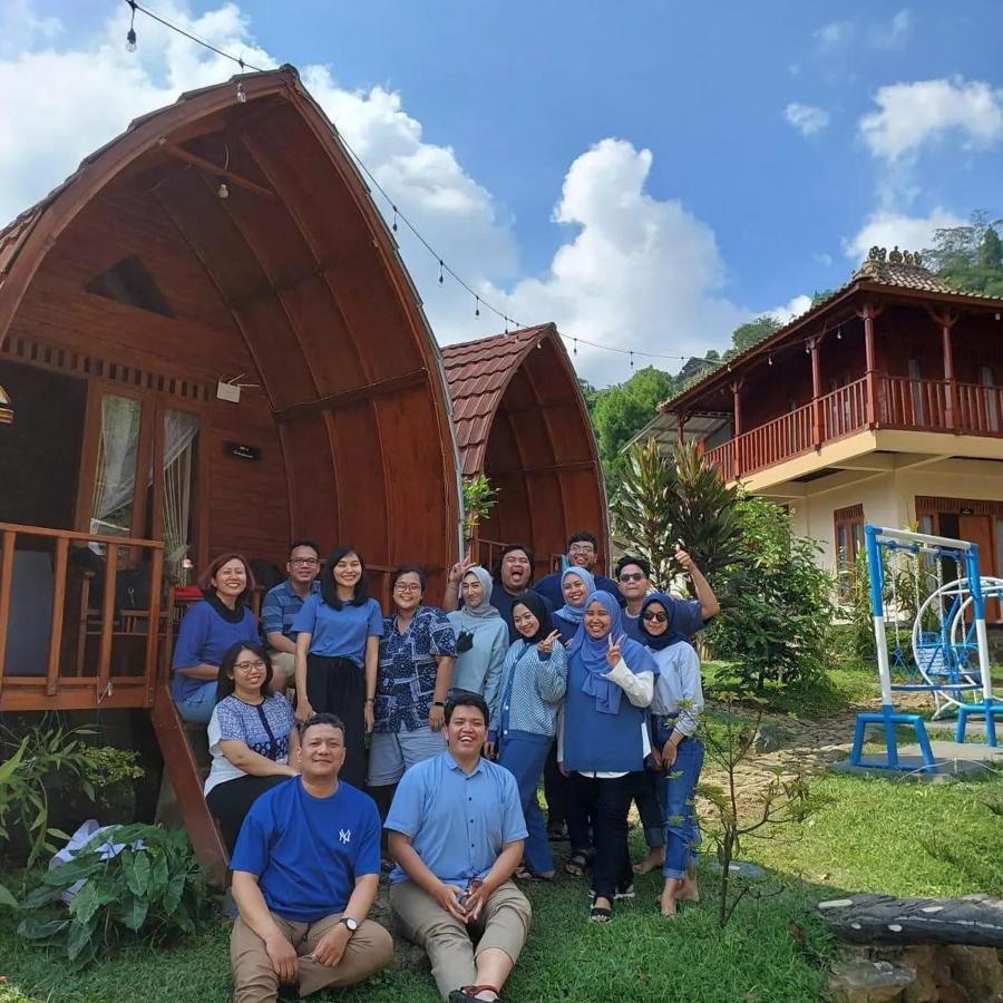Wooden House Paseban Villa Bogor Dış mekan fotoğraf