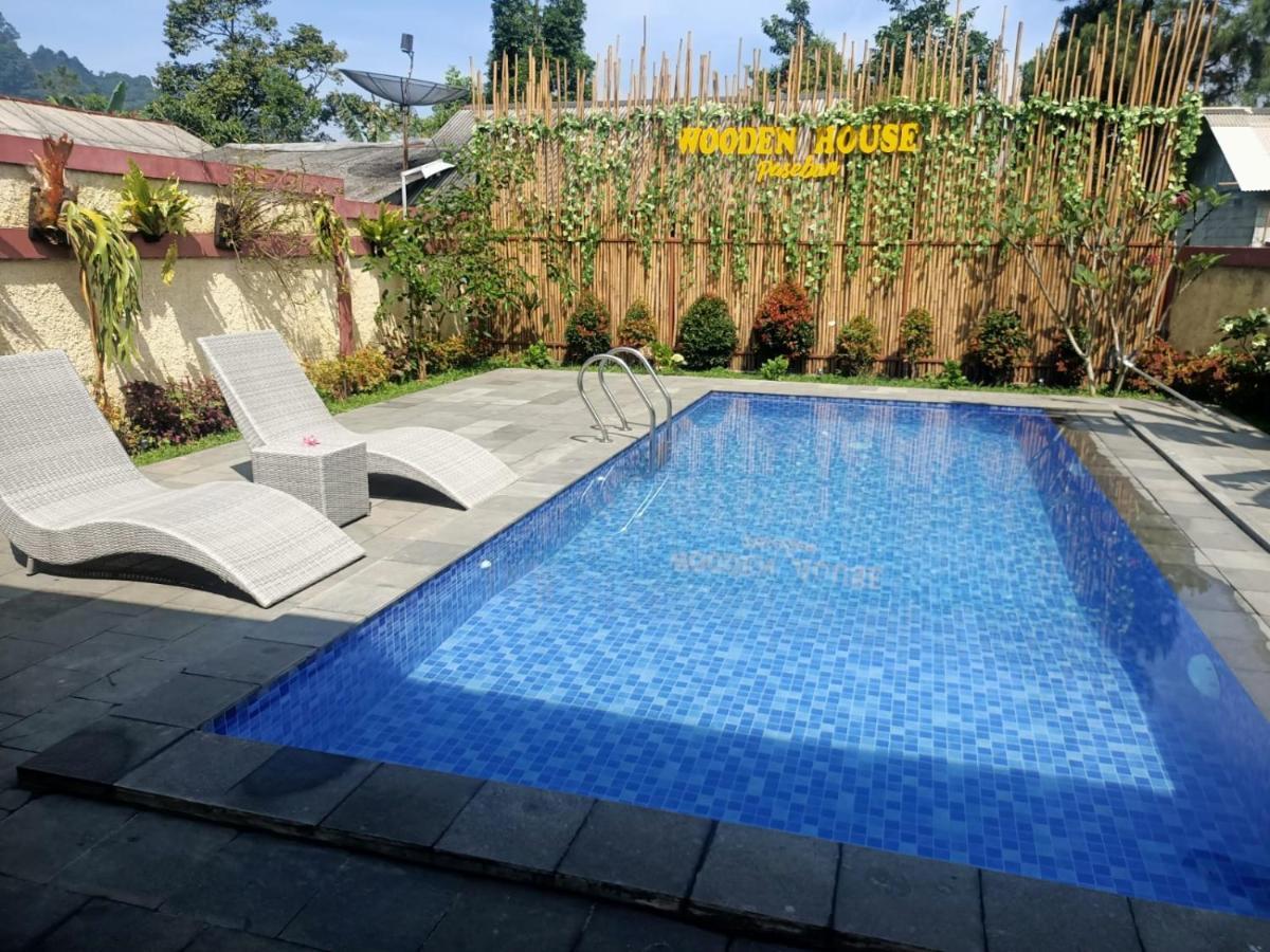 Wooden House Paseban Villa Bogor Dış mekan fotoğraf